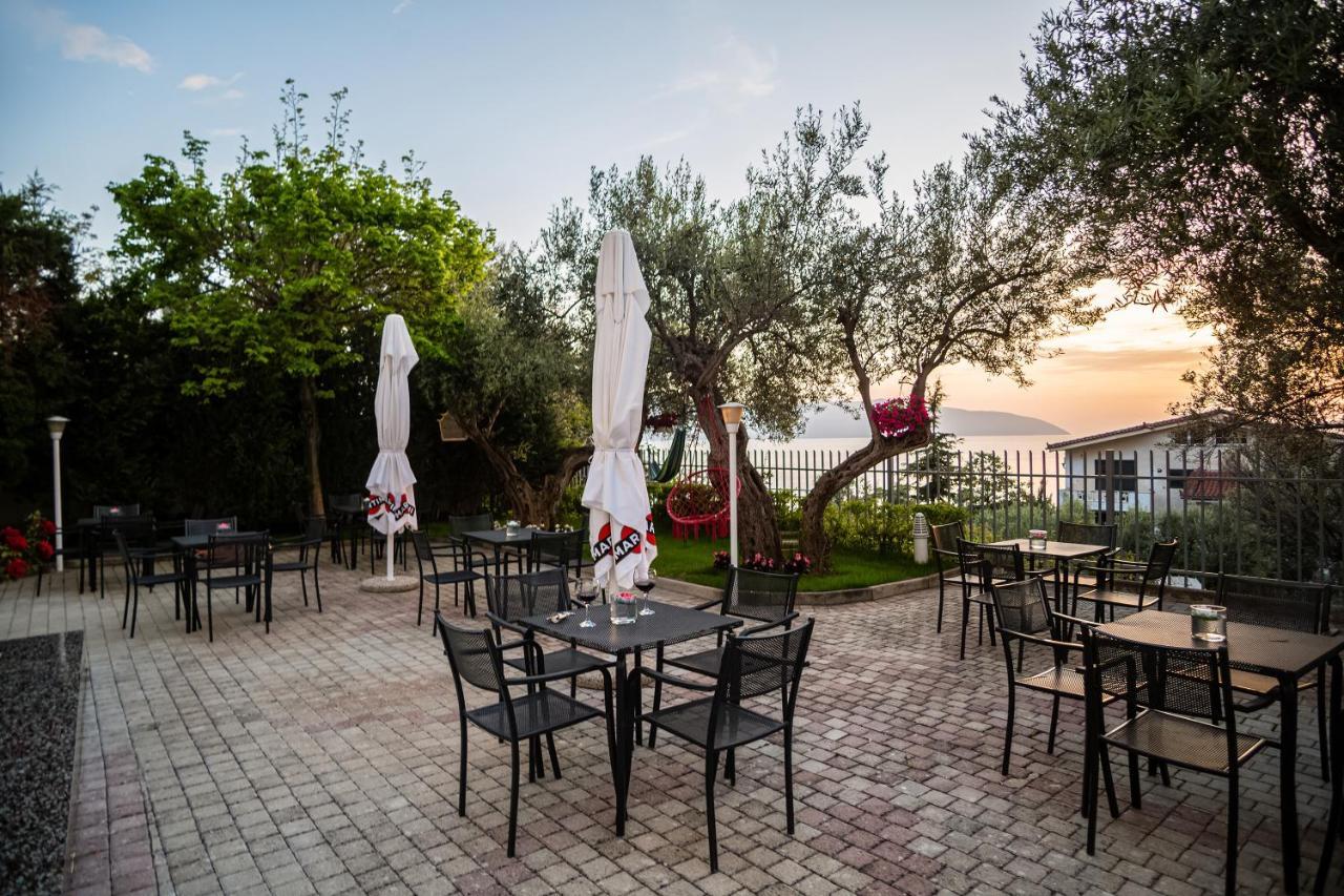 Hotel SUNSET GL Vlorë Buitenkant foto