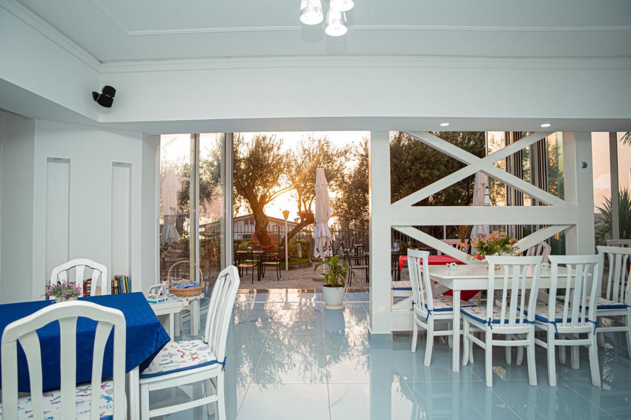 Hotel SUNSET GL Vlorë Buitenkant foto